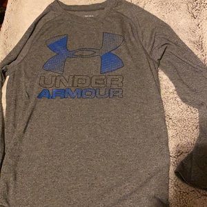 Youth large under armor longsleeve shirt
